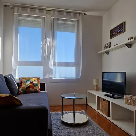 Ivan Apartment *